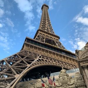 Meet your Posher, Daniela